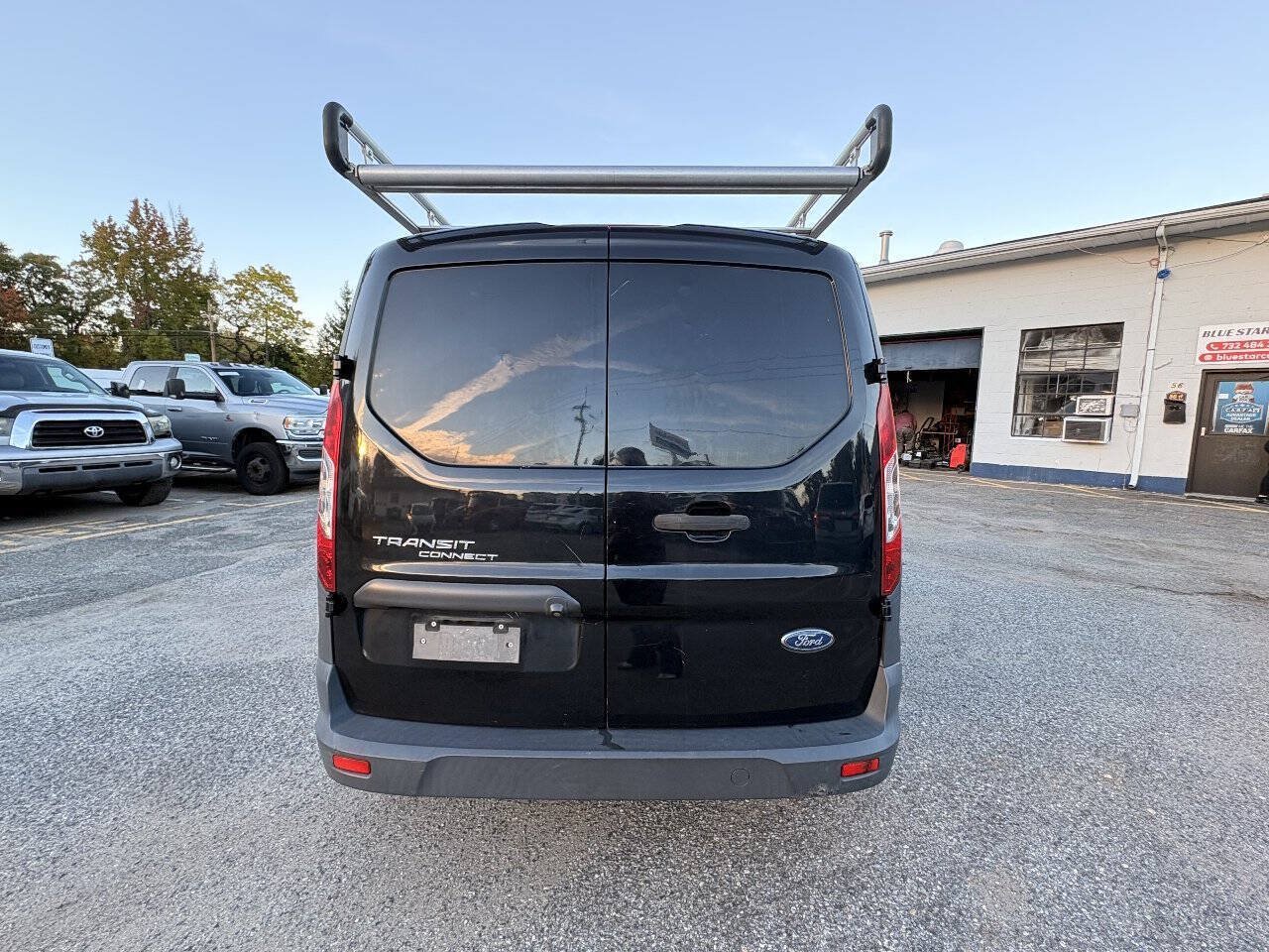 Used 2018 Ford Transit Connect XL FWD image 9