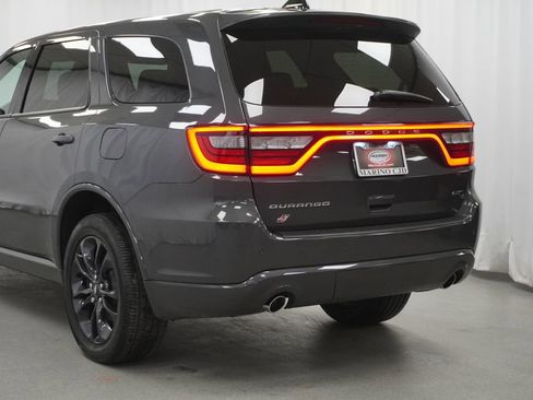 Certified 2025 Dodge Durango GT image 12