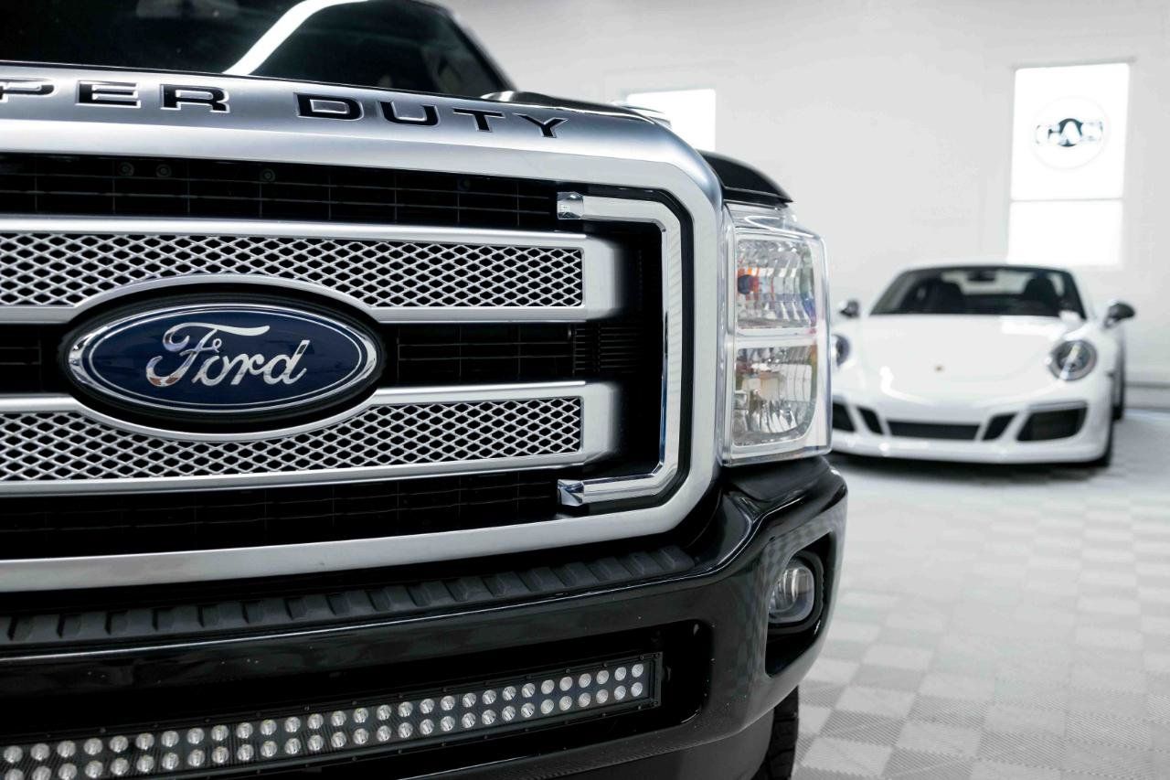 Used 2014 Ford F250 Platinum w/ FX4 Off-Road Package AWD/4WD image 18