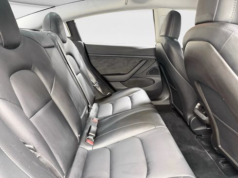 Used 2018 Tesla Model 3 Long Range RWD image 21