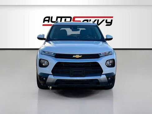Used 2023 Chevrolet TrailBlazer LT image 2