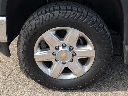 Certified 2022 Chevrolet Silverado 3500 LTZ w/ LTZ Premium Package AWD/4WD image 7