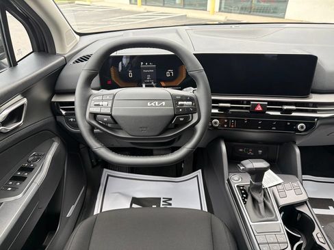 New 2026 Kia Sportage LX AWD/4WD image 23