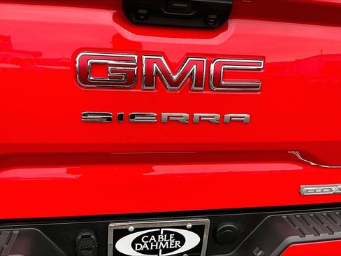 Used 2025 GMC Sierra 1500 Elevation w/ X31 Off-Road Package AWD/4WD image 31