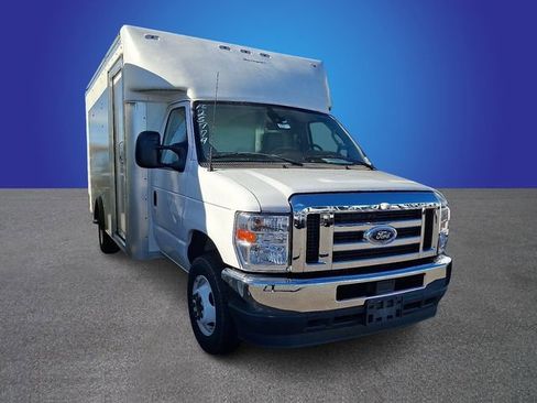 New 2024 Ford E-450 and Econoline 450 Super Duty w/ Driver's Safety Package image 2
