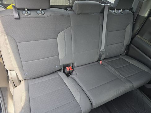 Used 2022 Chevrolet Silverado 1500 Custom w/ LPO, Dark Essentials Package AWD/4WD image 27