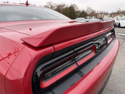 Used 2017 Dodge Challenger GT w/ Driver Convenience Group image 12