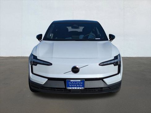 New 2026 Volvo EX30 Plus image 4