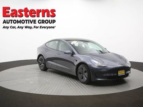 Used 2023 Tesla Model 3 Standard Range RWD image 46