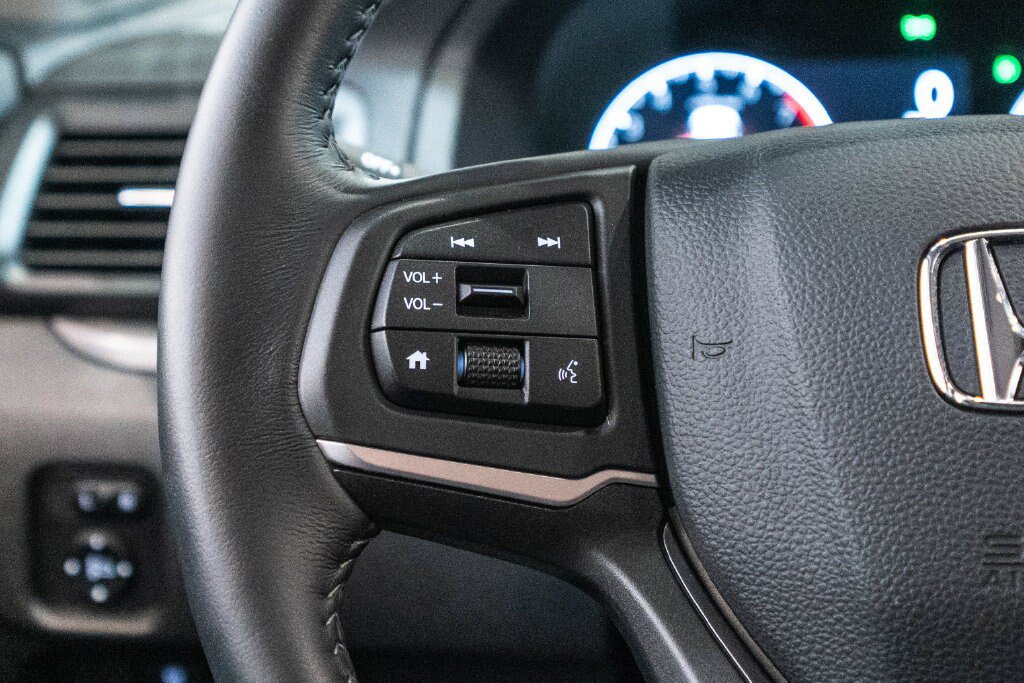 Used 2025 Honda Ridgeline RTL image 19