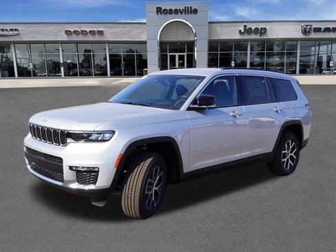 New 2025 Jeep Grand Cherokee L Limited w/ Trailer Tow Package image 7