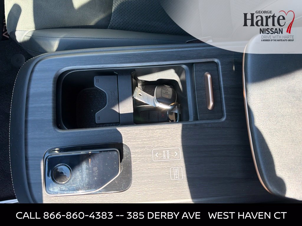 Certified 2024 Nissan Ariya AWD image 14