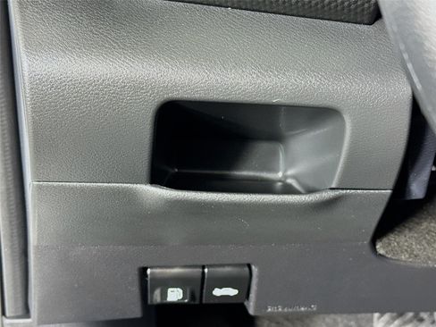 Used 2024 Nissan Kicks SV w/ Exterior Package FWD image 11