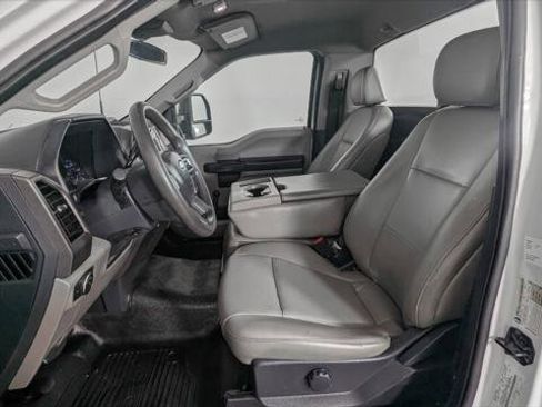 Used 2022 Ford F250 XL RWD image 16