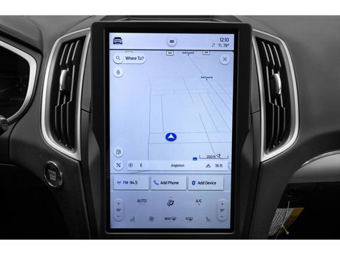 Used 2022 Ford Edge SEL w/ Convenience Package image 11