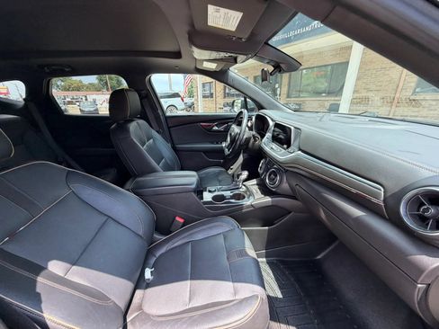 Used 2019 Chevrolet Blazer Premier w/ Sun and Wheels Package AWD/4WD image 11