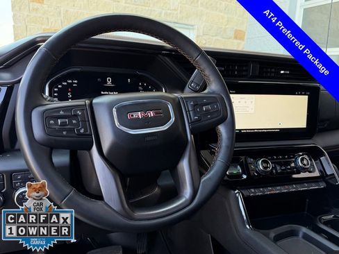 Used 2024 GMC Sierra 2500 AT4 w/ AT4 Premium Plus Package image 12