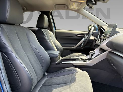 Used 2025 Mitsubishi Eclipse Cross SE AWD/4WD image 7