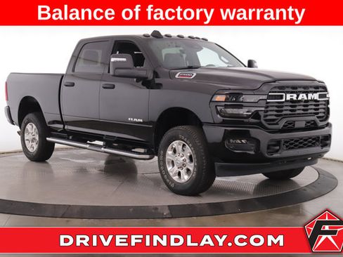 Used 2025 RAM 2500 Big Horn AWD/4WD image 1