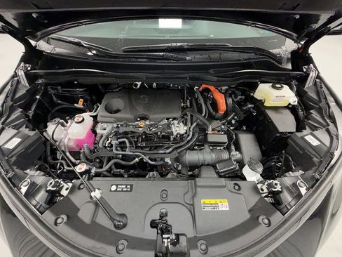 Certified 2025 Toyota Sienna XSE w/ XSE Plus Package AWD/4WD image 13