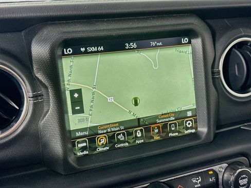 Used 2021 Jeep Wrangler Unlimited Sahara w/ Cold Weather Group AWD/4WD image 27