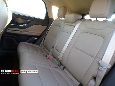 Used 2021 Lincoln Corsair Standard w/ Rear Removable Package Tray image 21