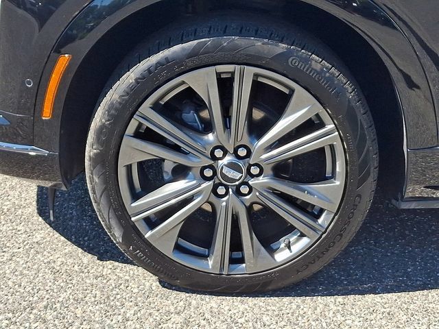 Certified 2025 Cadillac Optiq Sport 2 AWD/4WD image 6