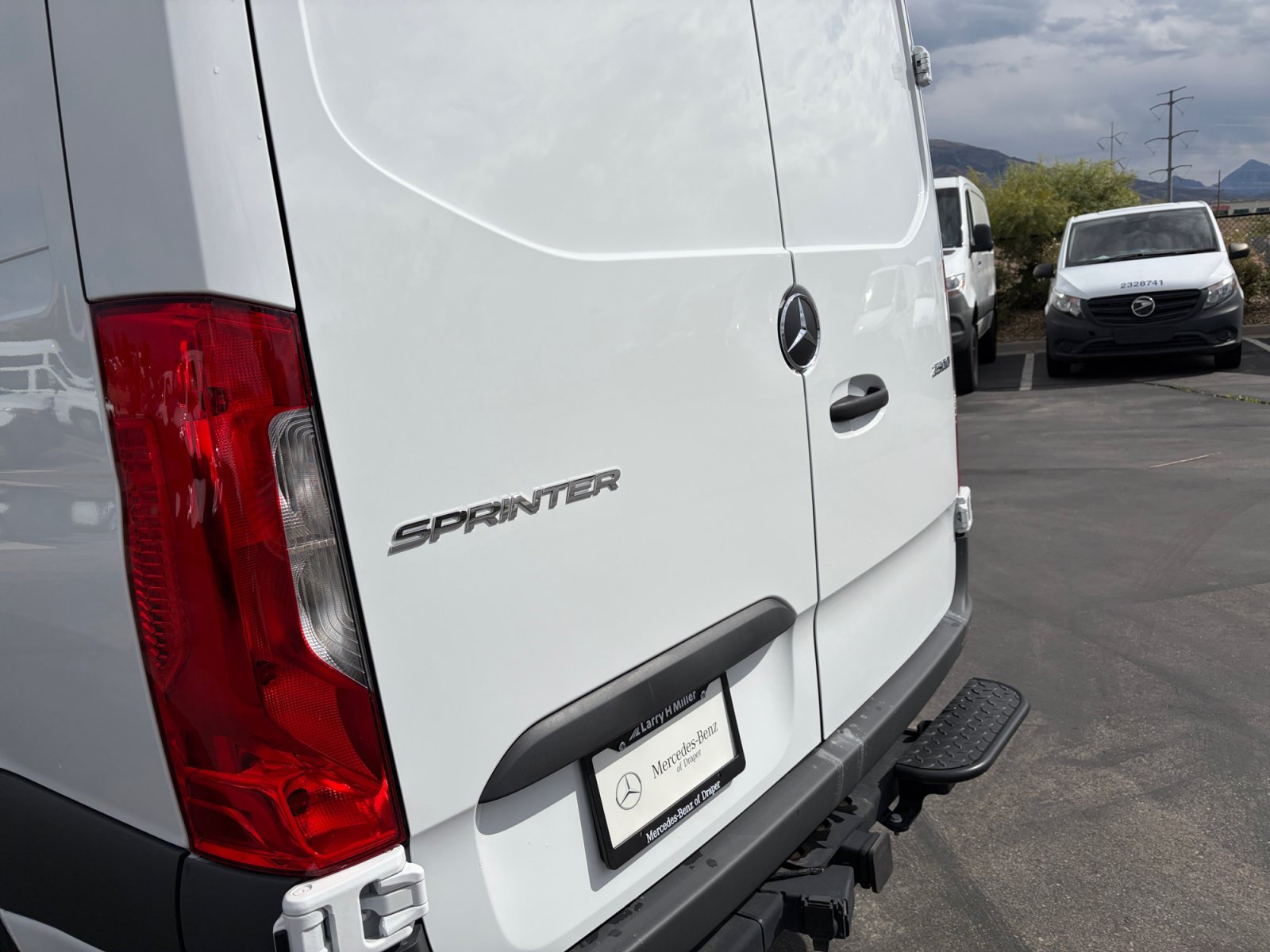 New 2025 Mercedes-Benz Sprinter 2500 image 24