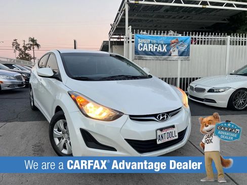 Used 2016 Hyundai Elantra SE image 2