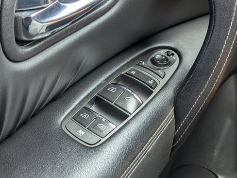 Used 2019 Nissan Armada SL w/ Premium Package RWD image 29
