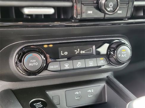 Used 2026 Nissan Kicks SV image 28