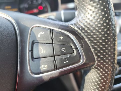 Used 2018 Mercedes-Benz C 300 4MATIC Sedan image 20