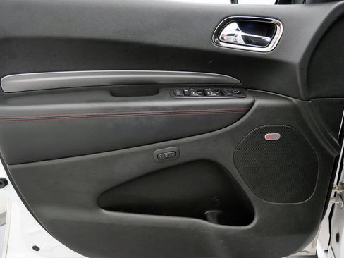 Used 2018 Dodge Durango R/T w/ Technology Group RWD image 12