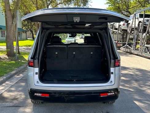 New 2025 Jeep Wagoneer Series III w/ Quick Order Package 25C Super image 30