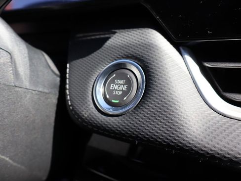 New 2026 Chevrolet Equinox LT w/ Convenience Package II image 17