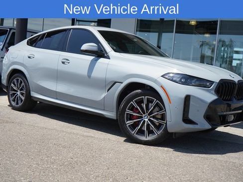Used 2025 BMW X6 xDrive40i w/ Premium Package AWD/4WD image 1