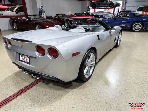 Used 2008 Chevrolet Corvette Convertible w/ Preferred Equipment Group image 48