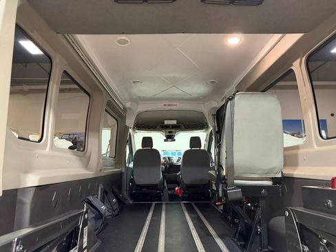 Used 2019 Ford Transit 250 148 Medium Roof image 51