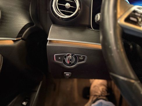 Used 2023 Mercedes-Benz E 350 4MATIC Sedan w/ Premium Package image 20