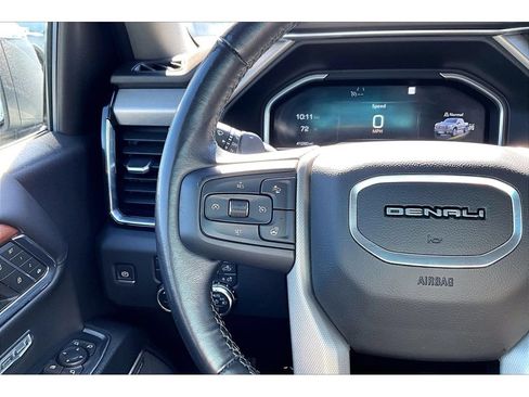 Used 2023 GMC Sierra 1500 Denali AWD/4WD image 12