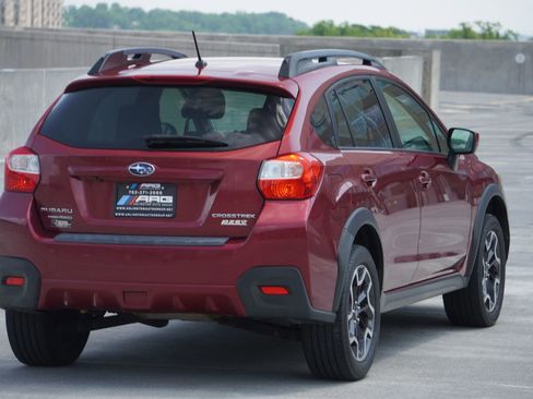 Used 2016 Subaru Crosstrek 2.0i Premium image 19
