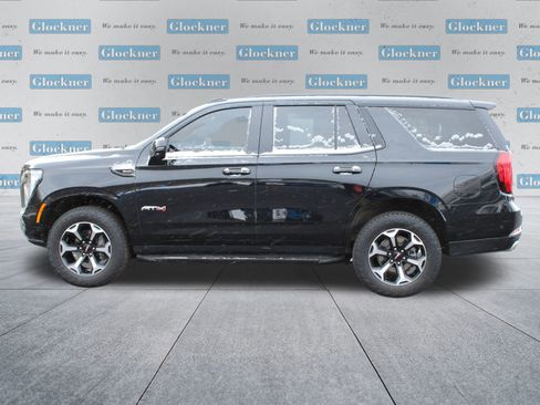 Used 2025 GMC Yukon AT4 w/ LPO, Floor Liner Package image 10