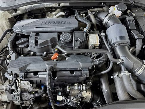 Used 2023 Hyundai Sonata Limited w/ Cargo Package image 32