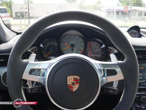 Used 2015 Porsche 911 GT3 RWD image 31