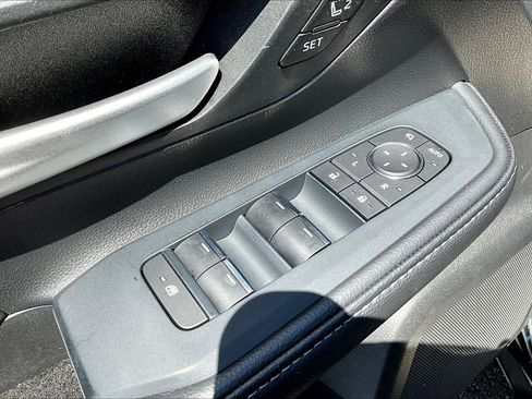 Used 2024 Toyota Grand Highlander AWD image 37