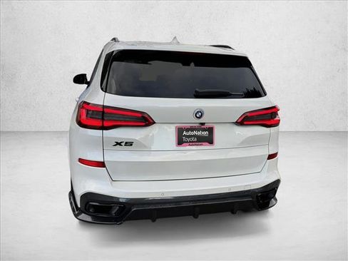 Used 2019 BMW X5 xDrive40i w/ M Sport Package image 5