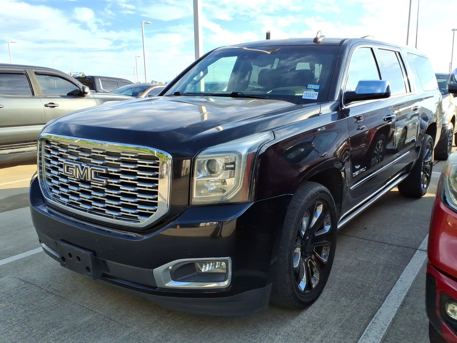 Used 2019 GMC Yukon XL Denali w/ Denali Ultimate Package AWD/4WD image 4