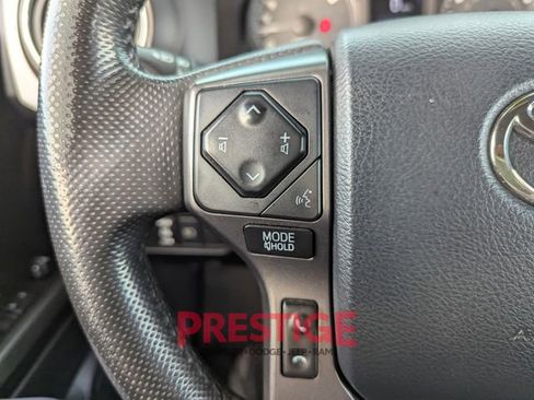 Used 2019 Toyota Tacoma TRD Off-Road image 16