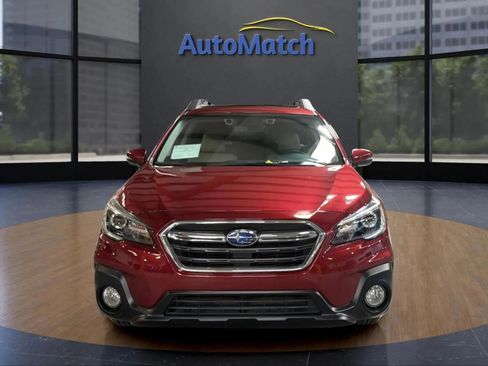 Used 2018 Subaru Outback 3.6R Limited image 2