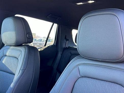 New 2026 Chevrolet Equinox LT w/ Convenience Package II image 18